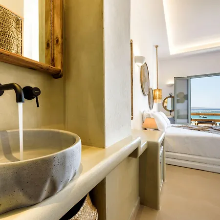 Kiano Bed and breakfast Alikí